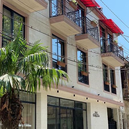 Gala Boutique Hotel Kʼutʼaisi Exterior foto
